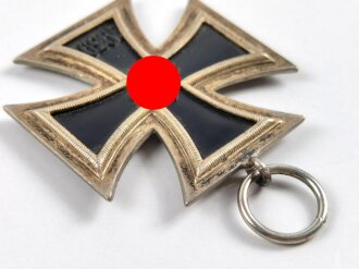 Eisernes Kreuz 2.Klasse 1939, unmarkiertes Stück von C.E.Juncker Berlin in sehr gutem Zustand