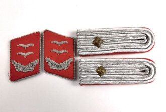 Luftwaffe, paariges Set bestehend aus Oberleutnant Schulterklappen und Kragenspiegel der Flakartillerie, sehr guter Zustand