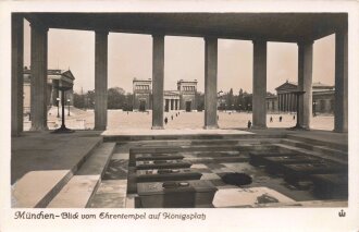 Ansichtskarte "München -Blick vom Ehrentempel auf Königsplatz"