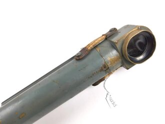 1.Weltkrieg Grabenperiskop von Goerz Berlin. Klare Durchsicht, Verstellung einwandfrei, mit dem zugehörigen Regenschutzdeckel. Gesamtlänge 70cm