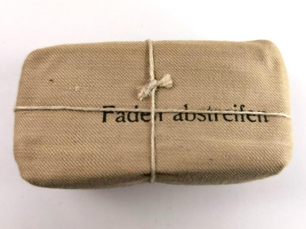 1.Weltkrieg Verbandpäckchen, datiert 1917, 55,00
