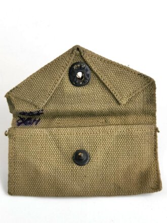 U.S. WWII Bandage pouch. Khaki, dated 1942, used