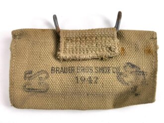 U.S. WWII Bandage pouch. Khaki, dated 1942, used