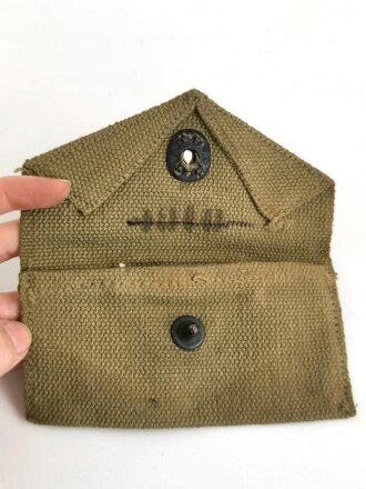 U.S. WWII Bandage pouch. Khaki, dated 1942, used