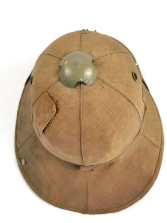 Italien, Tropenhelm Modell 1940. Ungetragenes Stück mit Lagerschaden, ungereinigt. Kopfgrösse 56