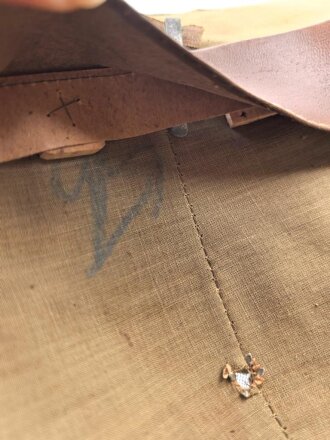 Italien, Tropenhelm Modell 1940. Ungetragenes Stück mit der originalen Umverpackung. Kopfgrösse 55