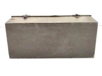 U.S. Army WWII Signal Corps, empty case for Amplifier for Mine Detector Set SCR-625-C