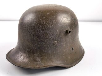 Österreich 1.Weltkrieg, Stahlhelm Modell 1917. In...