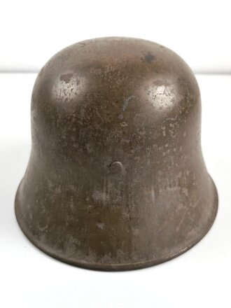 Österreich 1.Weltkrieg, Stahlhelm Modell 1917. In allen Teilen originales Stück, ungereinigt