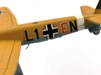 Corgi Aviation Archive 1:72  "Ju88 " Die Umverpackung eingestaubt