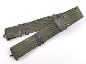 U.S. 1974 dated belt, Nylon, size medium. very good...