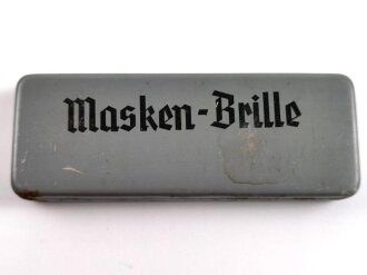 Masken-Brille Wehrmacht, nicht ausgegebenes Set aus altem Fabrikbestand