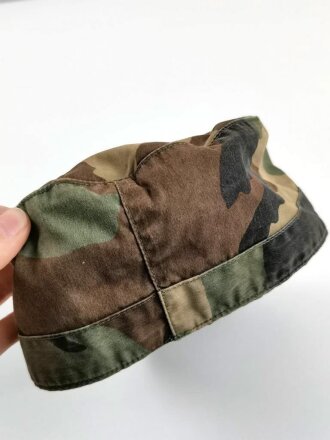 U.S. 1989 dated woodland cap. Used, size 7