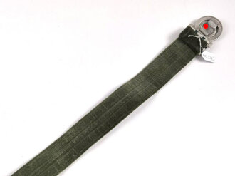 Heer, Paradefeldbinde für Offiziere, stark getragenes Stück, Gesamtlänge 114cm