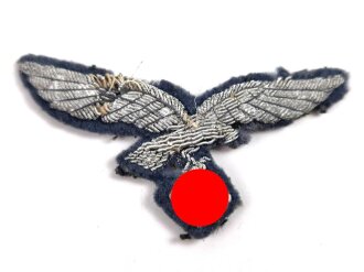 Luftwaffe, Brustadler für Offiziere, getragen, unsachgemäß abgetrennt