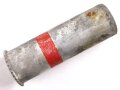 Abgeschossene Aluminiumhülse für die Signalpatrone Einzelstern Rot, datiert 1944, Hersteller ldc (Deutsche Pyrotechn. Fabriken G.m.b.H. Werk Cleebronn)