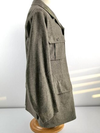 Schweden 2.Weltkrieg, Uniformjacke, Hose und Schiffchen, jeweils 1940 / 1943 datiert