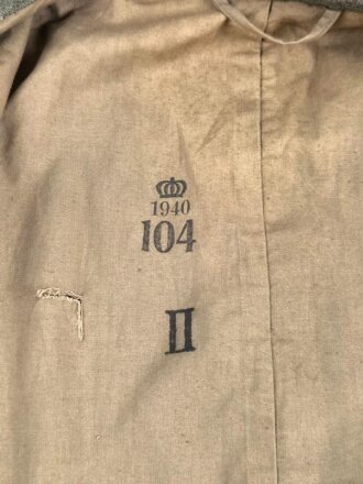 Schweden 2.Weltkrieg, Uniformjacke, Hose und Schiffchen, jeweils 1940 / 1943 datiert
