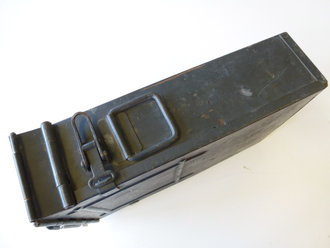 Patronenkasten Pz34 ( für Panzernestlafette ) Originallack, leicht defekt, selten