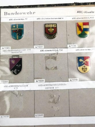 Bundeswehr, Sammlung Brustanhänger Auflagen, meist aufgeklebt, 51 Stück