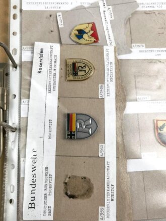 Bundeswehr, Sammlung Brustanhänger Auflagen, meist aufgeklebt, 51 Stück