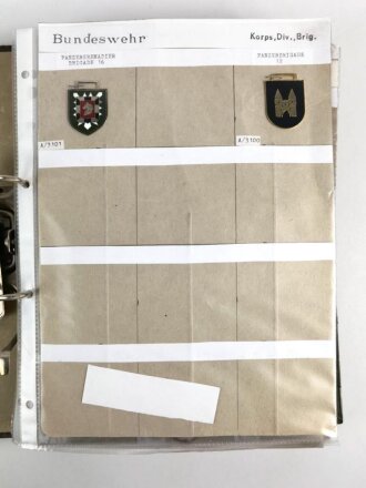 Bundeswehr, Sammlung Brustanhänger Auflagen, meist...