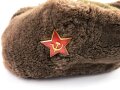 Russland nach 1945, Pelzmütze, getragen, diverse Fundusstempel, etwa Grösse 57/58