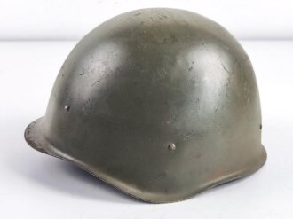 Russland nach 1945, Stahlhelm Modell 1940 aus der Zeit des "Kalten Krieges". Gebraucht, Innenfutter falsch eingebaut.