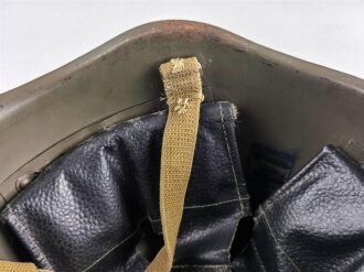 Russland nach 1945, Stahlhelm Modell 1940 aus der Zeit des "Kalten Krieges". Gebraucht, Größe 59