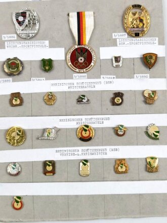 Deutschland nach 1945, 23 Stück Abzeichen zum Thema Schützenvereinigungen, die Nadeln alle Vorhanden