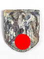 Adlerschild zum Tropenhelm der Wehrmacht. Ungereinigter Bodenfund