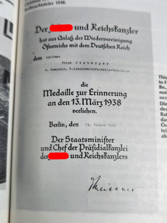 "Fallschirm-Jäger RGT. 3 - Eine Chronik in Bildern" Band 1: Vom Sturmbataillon zum Regiment 1916/1941, 265 Seiten, ca. DIN A5, gebraucht, deutsch/englisch