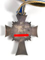 Ehrenkreuz der Deutschen Mutter ( Mutterkreuz ) in Silber , an langem Band