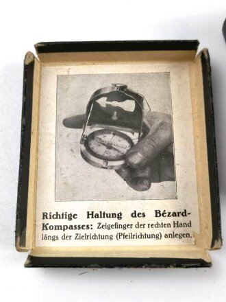 "Bezard" Diopter Orientierungsbussole, Großes Modell II 1928, mit Spiegel. Guter Zustand, Verpackung defekt