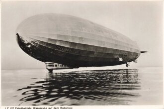 LZ 127 Fahrtbetrieb: "Wasserung auf dem...