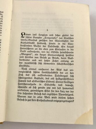 "Geraubtes Land" Durchs freie Südafrika ins bedrohte Deutsch-Ost. mit einem Vorwort von General v. Lettow-Vorbeck und 32 Abbildungen. Gebraucht, Einband angeschmutzt