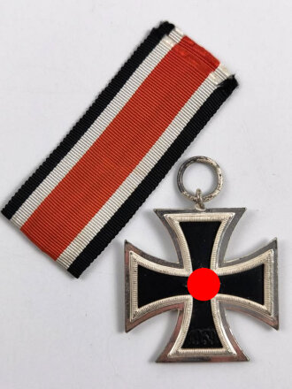 Eisernes Kreuz 2. Klasse 1939 am Band, magnetisch, wird...