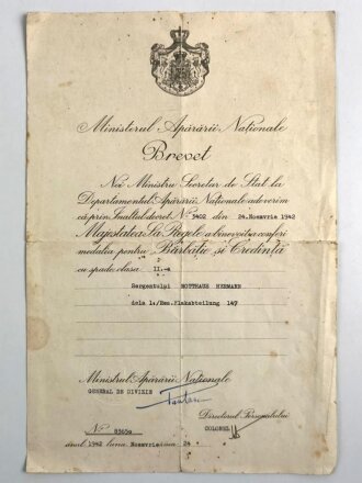 Verleihungsurkunde für den Rumänischen Orden für Mannhaftigkeit und Treue, ausgestellt auf einen Angehörigen der Res. Flakabteilung 147.