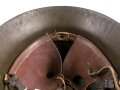 Spanien, Stahlhelm M42. Originallack und Innenfutter, ungereinigtes Stück, Größe 58