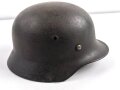 Luftwaffe, Stahlhelm Modell 1940. Originallack, gedunkeltes Abzeichen , Innenfutter original verbaut. Q64