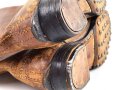 Paar Stiefel für berittene Mannschaften des Heeres. Ungeschwärzte Kammerstücke , wohl ungetragen, Sohlenlänge 28,5cm