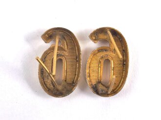 Wehrmacht, Paar Auflagen für Schulterstücke, vergoldete " 6 " oder "9 "Höhe 19mm