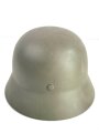 Bundesgrenzschutz Stahlhelm Modell 1940, leider unschlau überlackiert