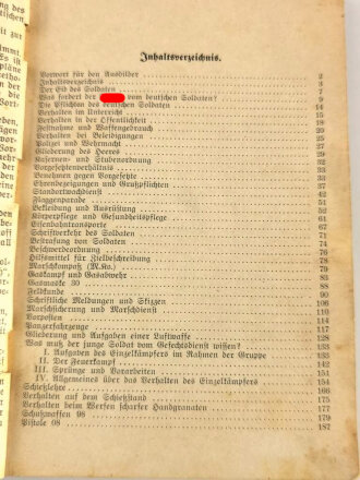 "Unterrichtsbuch für Soldaten" Ausgabe für MG Kompanie, datiert 1938, ca. 300 Seiten, stark gebraucht