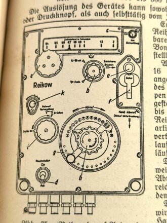 "Der Flieger - Dienstunterricht in der Fliegertruppe", datiert 1940, 248 Seiten, gebraucht