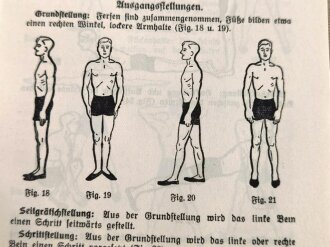 "HJ im Dienst" Ausbildungsvorschrift für die Ertüchtigung der Deutschen Jugend. 368 Seiten mit Widmung, datiert 1940