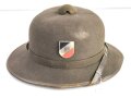 Tropenhelm für Angehörige des Heeres. Getragenes Stück, datiert 1942, Kopfgrösse 57