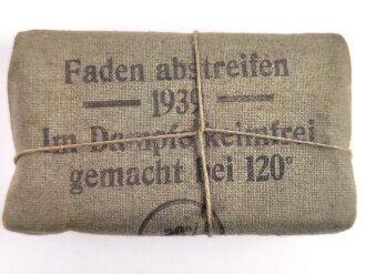 Verbandpäckchen kleines Modell datiert 1939 , gehört so unser anderem in Verbandkästen der Wehrmacht und des Luftschutz