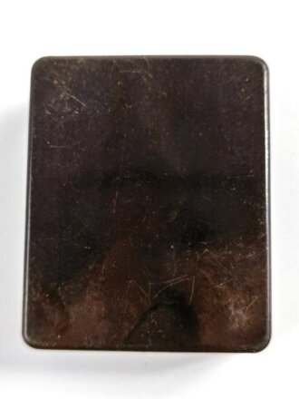 Zerlegbarer Leichtmetallrasierer in Behälter aus brauner Preßmasse, 4,5 x 5,5cm