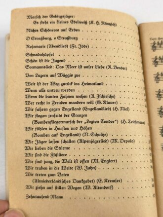 "Das neue Soldaten-Liederbuch" , Textbuch mit Melodien 2 stimmig,Band 3 mit 63 Seiten,  gebraucht